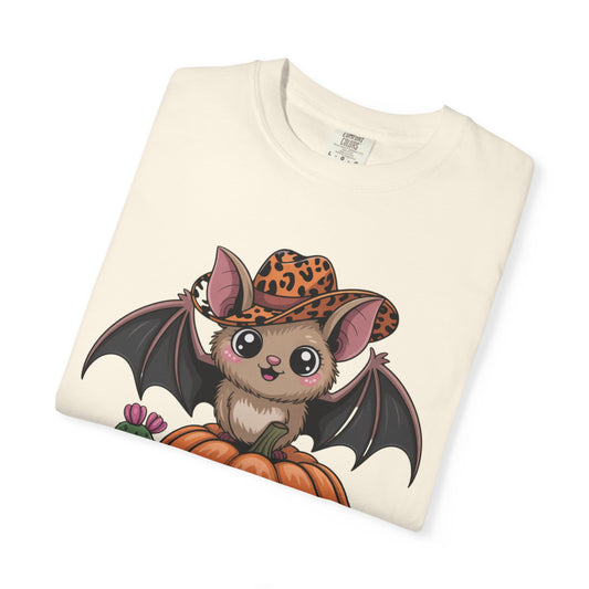 Cowboy Bat T-Shirt | Cute Western Halloween Comfort Colors® Tee