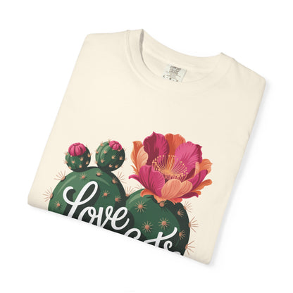 Cactus Heart “Love Hurts” T-Shirt