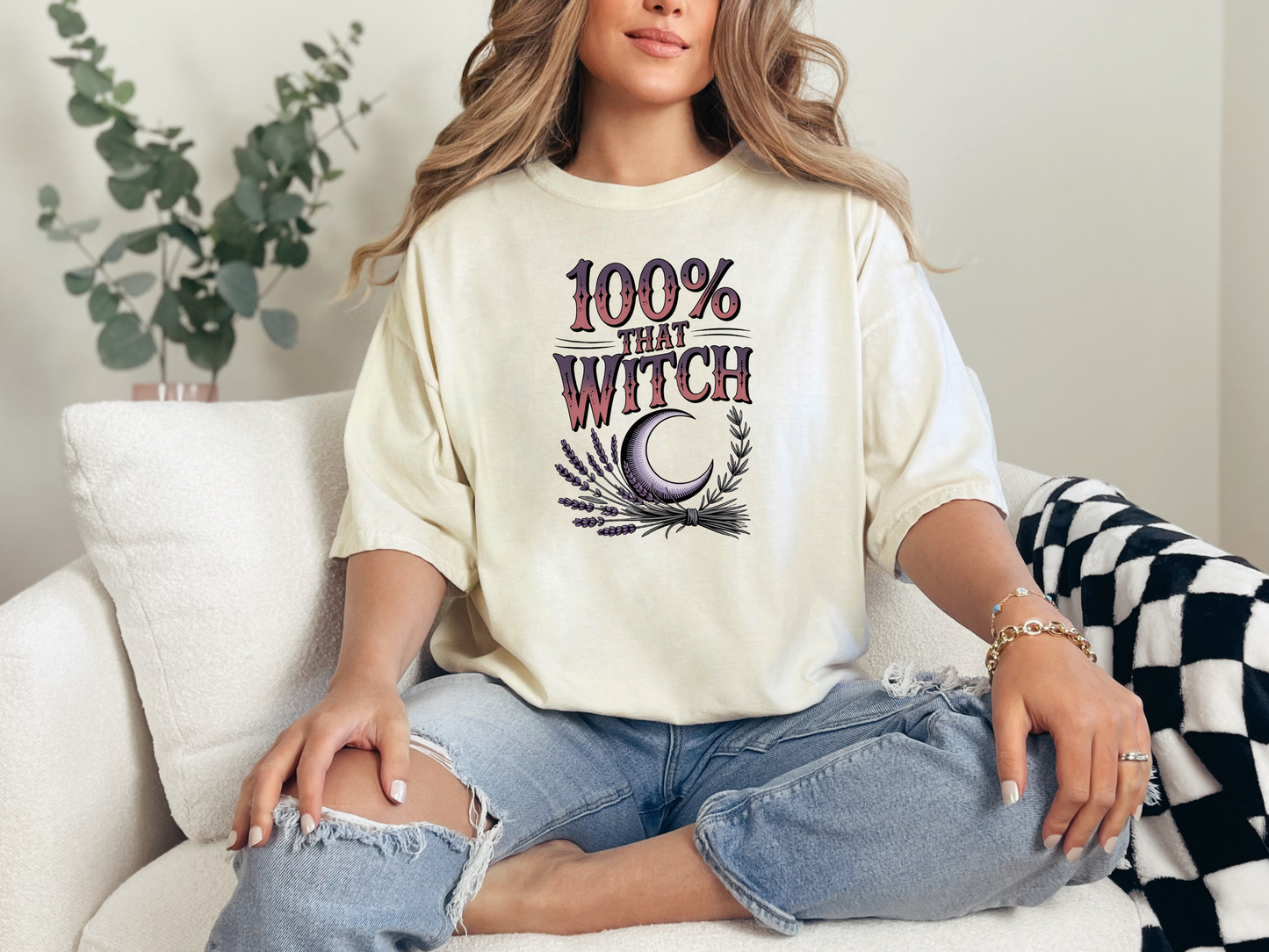 100% That Witch – Trendy Witch Halloween T-Shirt